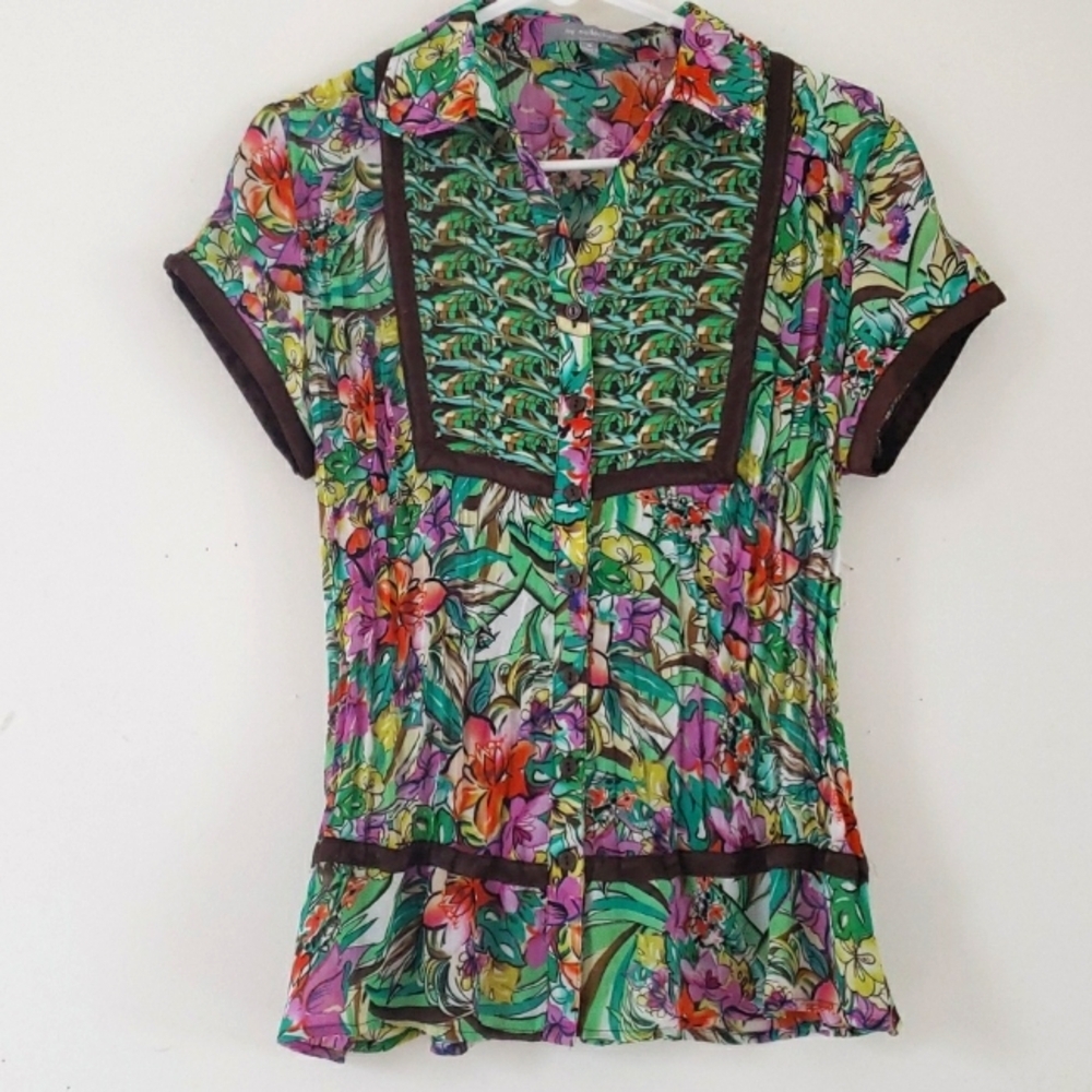 NY Collection Green and Pink Ruffled Short Sleeve Blouse
